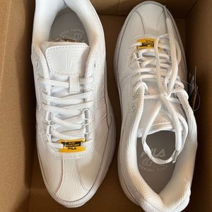 FILA Womens Workshift Sneakers